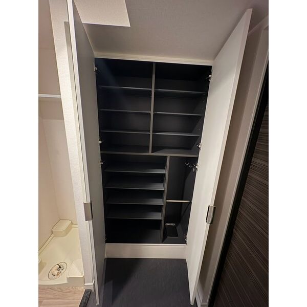 プレサンスTHE久屋大通レジェンド 307★家賃下がりました★ 収納